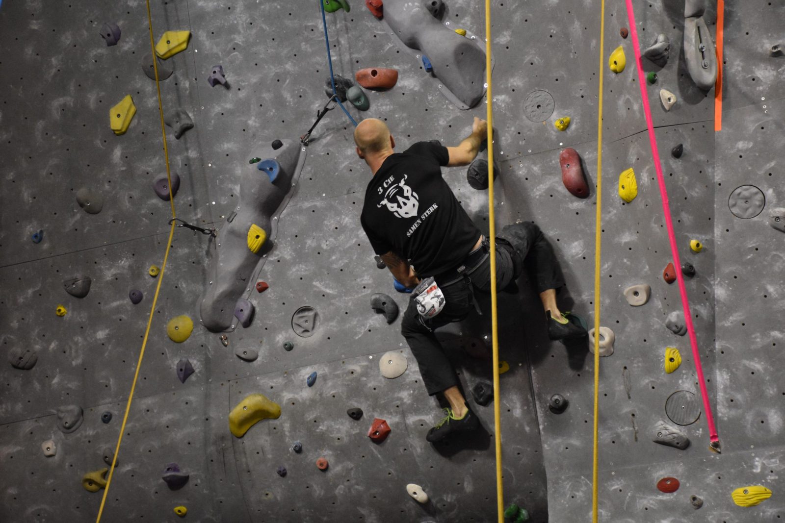verschil tussen klimmen en boulderen